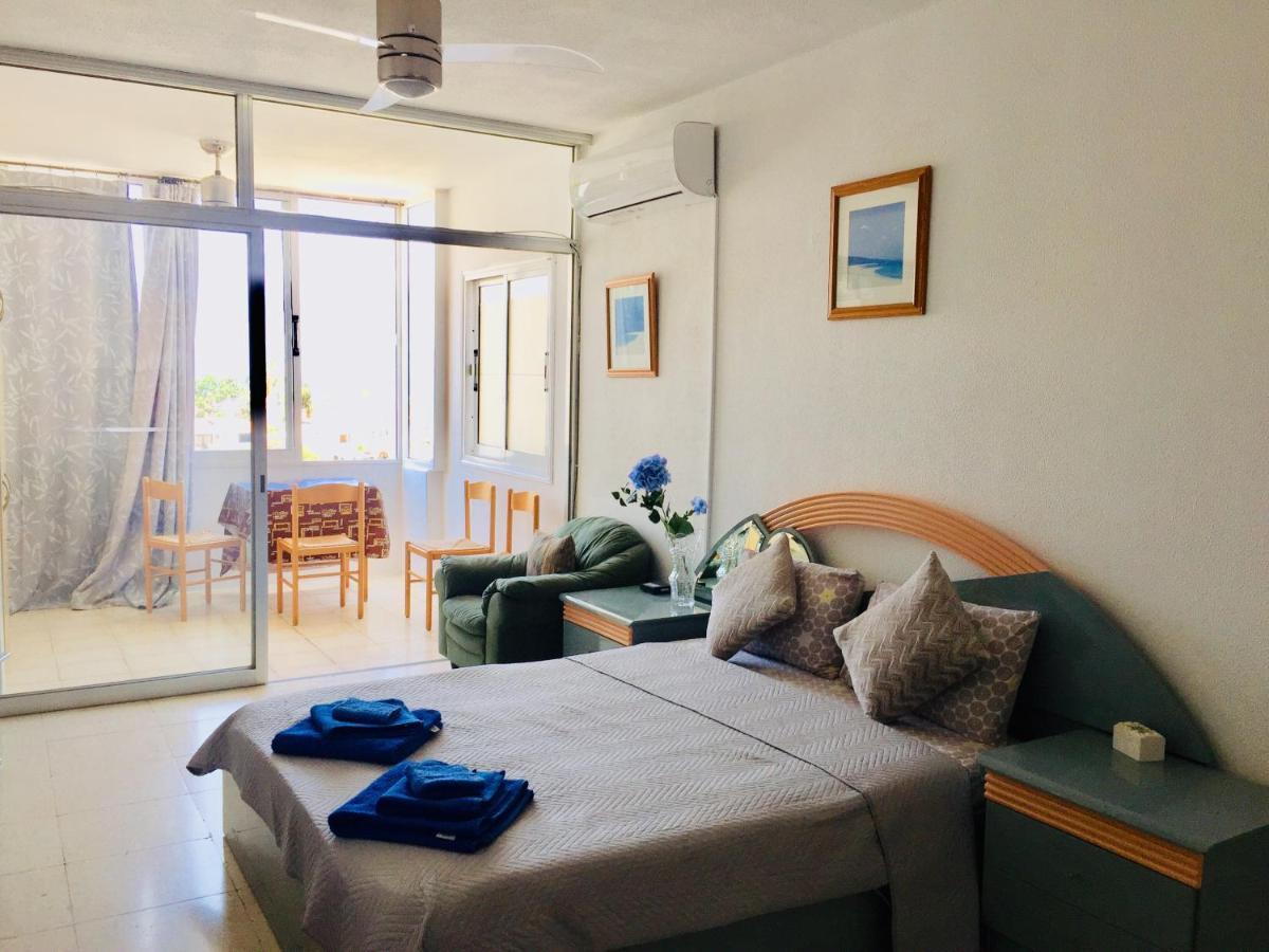 Sunset Seaview Studio Apartment Paphos Exterior photo